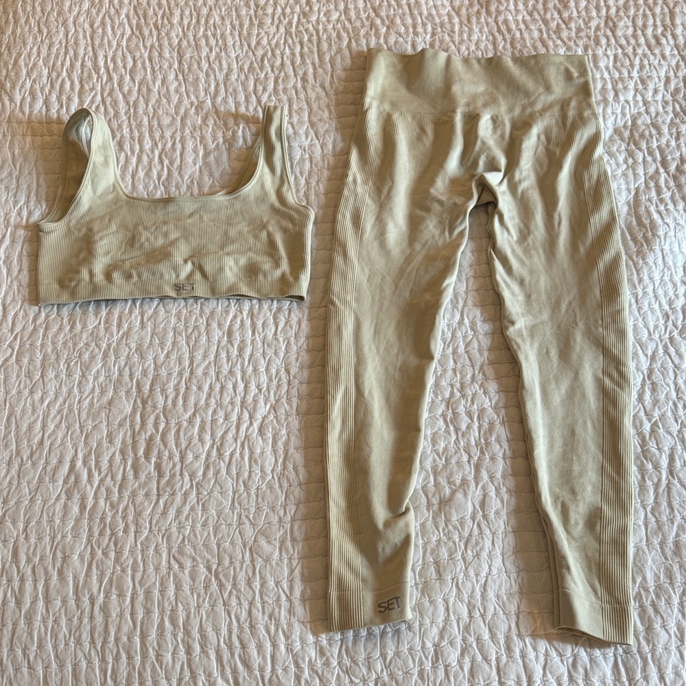 SET Activewear Cream Leggings and Sports Bra